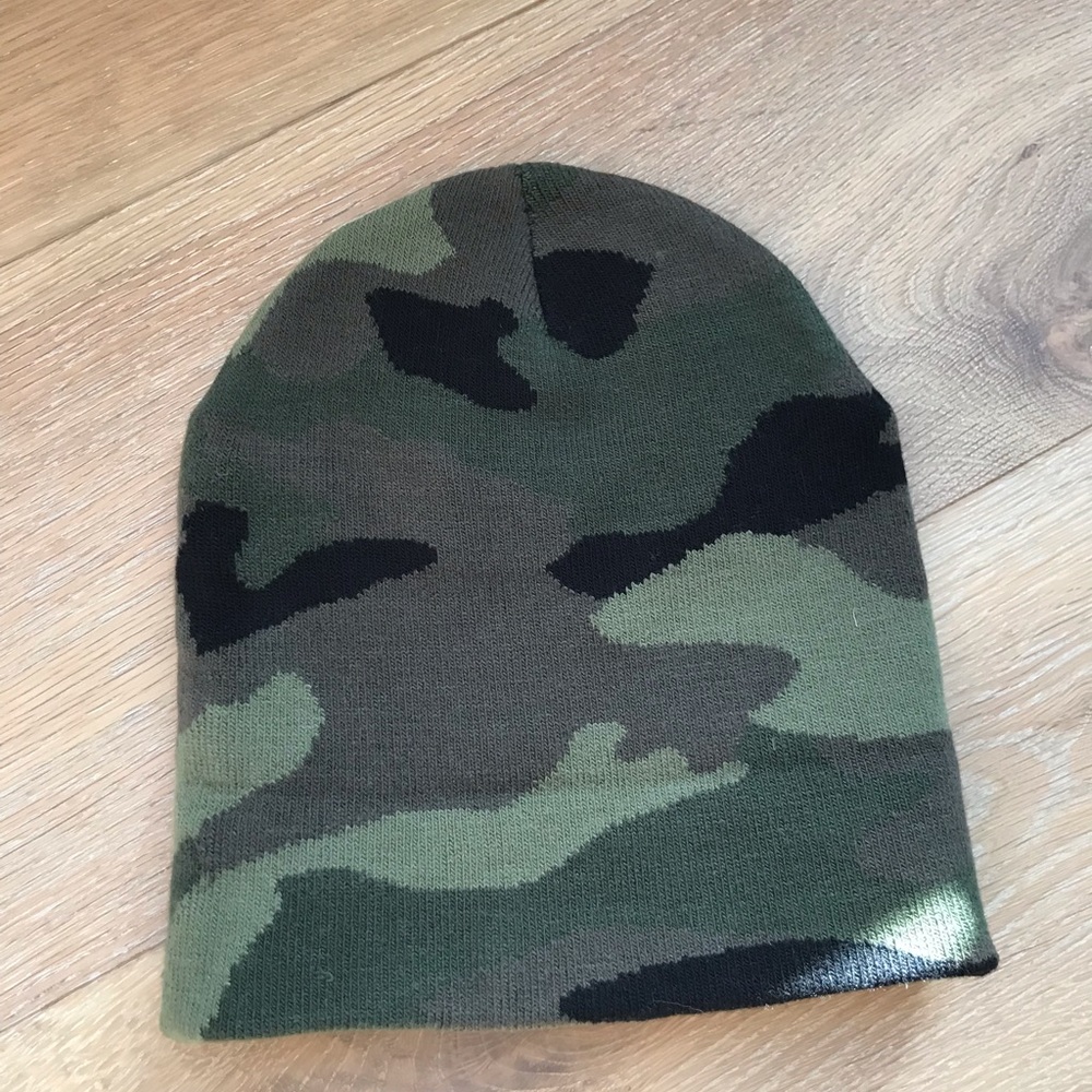 Fabulous camo beanie